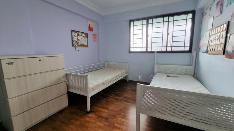 621 Ang Mo Kio Avenue 9, 621 Ang Mo Kio Avenue 9, 2 Bedrooms, 882 sqft, HDB Flat For Rent, by Li Ting Koh, 500109433 - Bedroom - PropertyGuru.com.sg