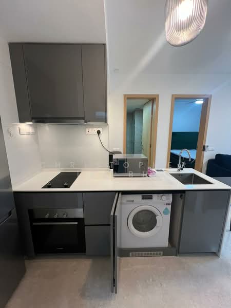 The Tre Ver, 60 Potong Pasir Avenue 1, 2 Bedrooms, 635 sqft, Condominium For Sale, by Christopher Lee BH, 500109436 - Kitchen - PropertyGuru.com.sg