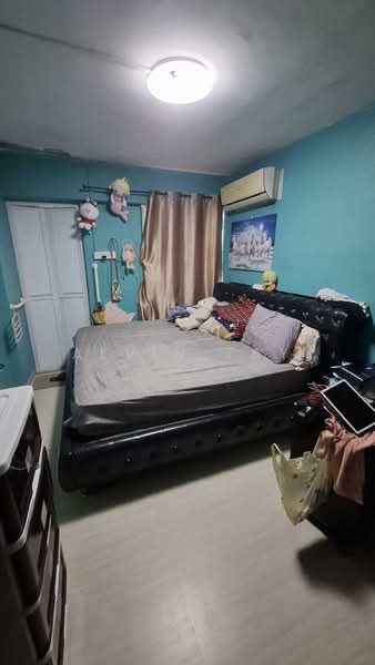 271 Bukit Batok East Avenue 4, 271 Bukit Batok East Avenue 4, 2 Bedrooms, 689 sqft, HDB Flat For Sale, by Alvin Tay, 500109447 - Bedroom - PropertyGuru.com.sg