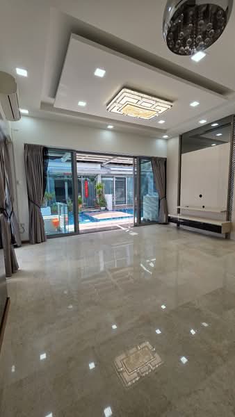 Water Villas, Kovan Road, 5 Bedrooms, 3,864 sqft, Semi-Detached House For Sale, by Stephanie Liu, 500109450 - Living Room - PropertyGuru.com.sg