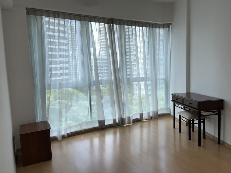Gloucester Mansions, 10 Newton Road, 3 Bedrooms, 1,130 sqft, Condominium For Sale, by Alec Yun, 500109461 - Living Room - PropertyGuru.com.sg