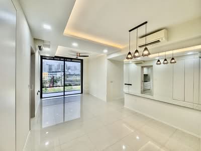 For Rent - The Amore