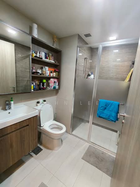Sol Acres, 8 Choa Chu Kang Grove, 3 Bedrooms, 872 sqft, Executive Condominium For Sale, by John Lee, 500109465 - Bathroom - PropertyGuru.com.sg