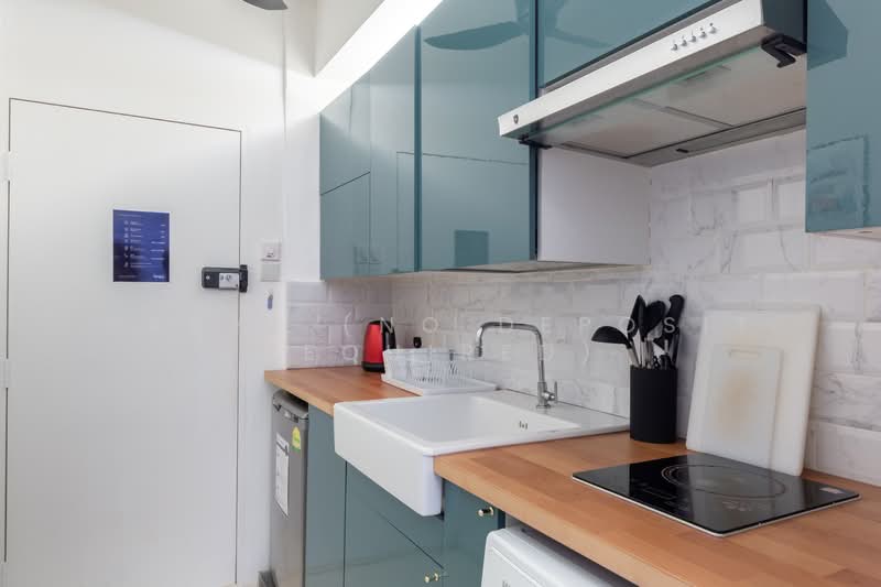 78 Guan Chuan Street, 78 Guan Chuan Street, Studio, 242 sqft, HDB Flat For Rent, by Jess Tan, 500109467 - Kitchen - PropertyGuru.com.sg