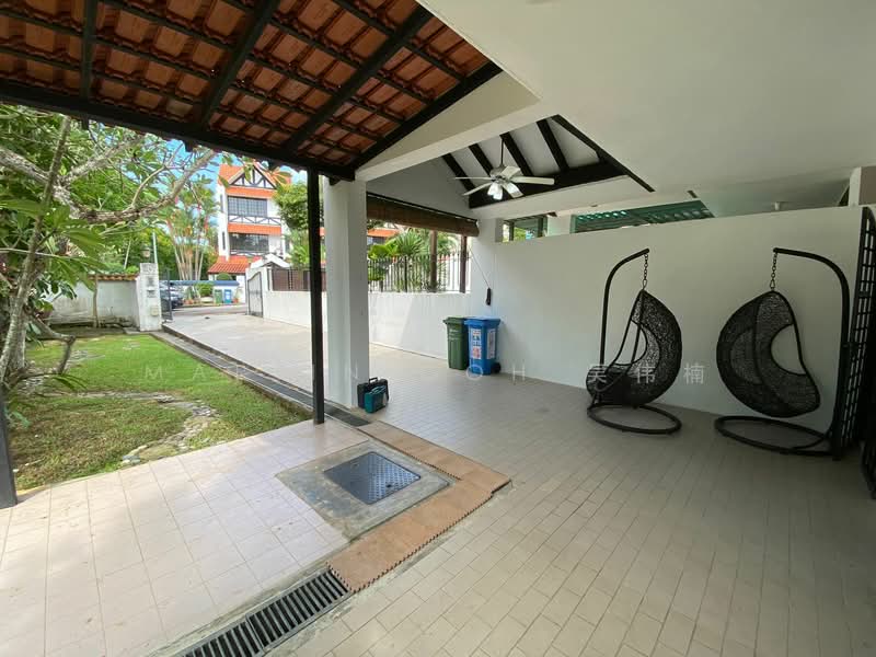 Resort-Style Landed House 🔥HUGE GARDEN 🔥near TAN KAH KEE MRT, , 4 Bedrooms, 4,500 sqft, Corner Terrace For Rent, by Martin Goh 吴伟楠, 500109472 - Exterior - PropertyGuru.com.sg