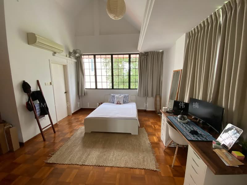 Resort-Style Landed House 🔥HUGE GARDEN 🔥near TAN KAH KEE MRT, , 4 Bedrooms, 4,500 sqft, Corner Terrace For Rent, by Martin Goh 吴伟楠, 500109472 - Bedroom - PropertyGuru.com.sg