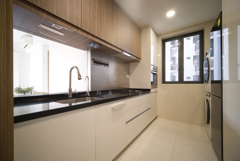 The Palette, 103 Pasir Ris Grove, 2 Bedrooms, 753 sqft, Condominium For Rent, by Diana Teow, 500109488 - Kitchen - PropertyGuru.com.sg