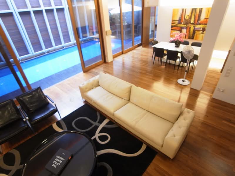 Blair Road 4+2 5000 sf /Lap Pool, Nearby Blair Road, Kampong Bahru Road, 4 Bedrooms, 4,800 sqft, Conservation House For Sale, by Susan Prior, 500109494 - Living Room - PropertyGuru.com.sg