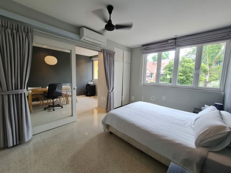 Rare Greenwood/ Hillcrest 2 Bed, Nearby Greenwood Avenue, 2 Bedrooms, 1,127 sqft, Walk-up Apartment For Sale, by Susan Prior, 500109505 - PropertyGuru.com.sg