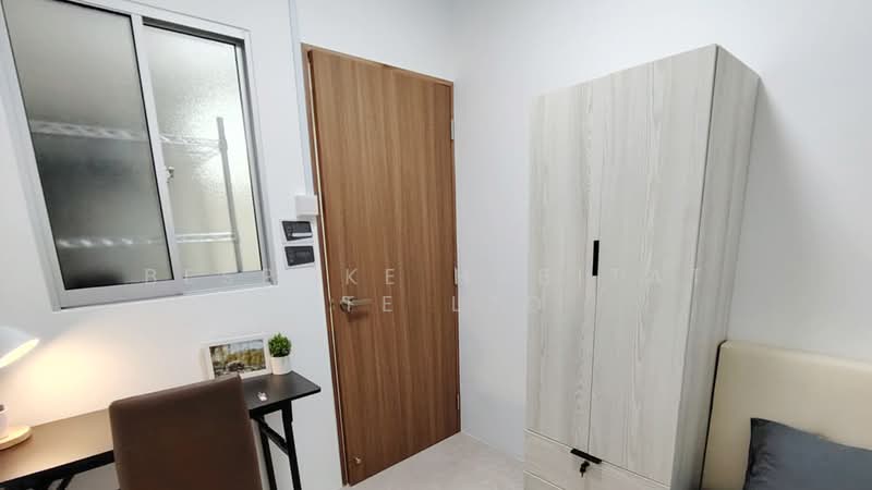 The Centris, 65 Jurong West Central 3, Room Rental, 100 sqft, Apartment For Rent, by Bespoke Habitat Pte Ltd, 500109508 - 11-42 ECON1 - PropertyGuru.com.sg