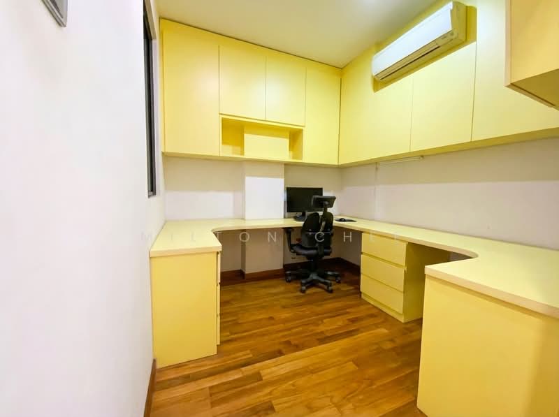 Seletar Hills Estate, Seletar Hills Drive, 6 Bedrooms, 4,160 sqft, Terraced House For Sale, by Milton Chee, 500109527 - Study - PropertyGuru.com.sg