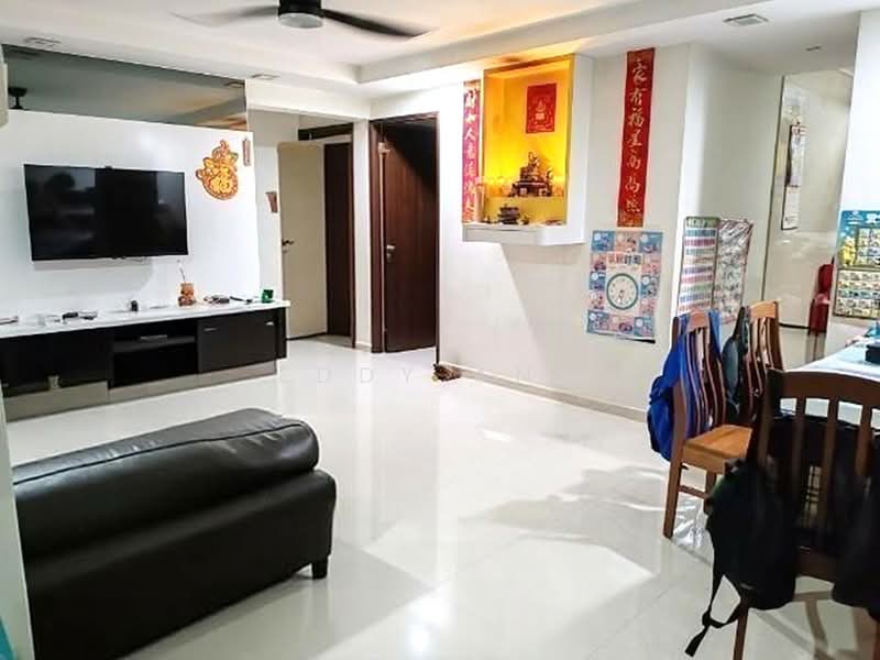 719 Yishun Street 71, 719 Yishun Street 71, 3 Bedrooms, 958 sqft, HDB Flat For Sale, by Eddy Ang, 500109540 - Living Room - PropertyGuru.com.sg