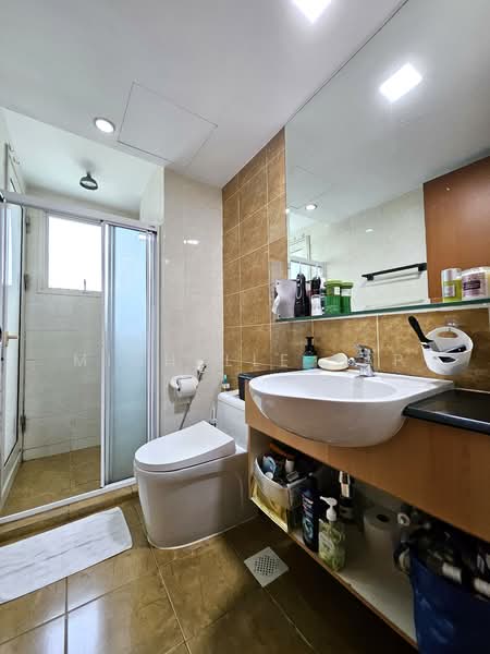 Lilydale, 552 Yishun Ave 6, 3 Bedrooms, 1,195 sqft, Condominium For Sale, by Michelle Yap, 500109546 - Bathroom - PropertyGuru.com.sg