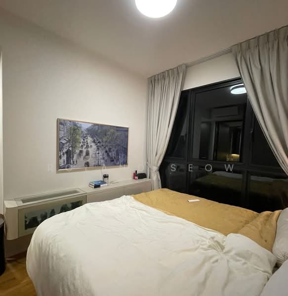 Avenue South Residence, 13 Silat Avenue, 2 Bedrooms, 732 sqft, Condominium For Rent, by Roland Seow, 500109557 - Bedroom - PropertyGuru.com.sg