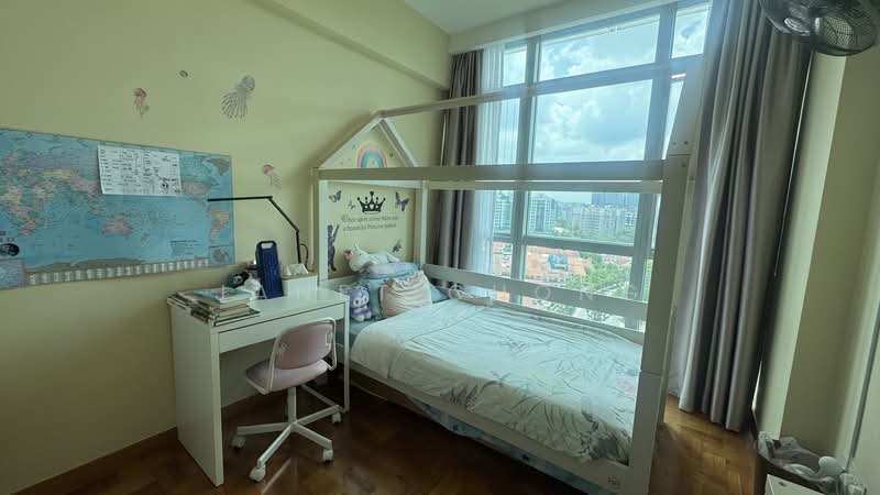 Hillview Regency, 26 Bukit Batok East Avenue 2, 3 Bedrooms, 1,109 sqft, Condominium For Sale, by Janet Chong, 500109562 - Bedroom - PropertyGuru.com.sg