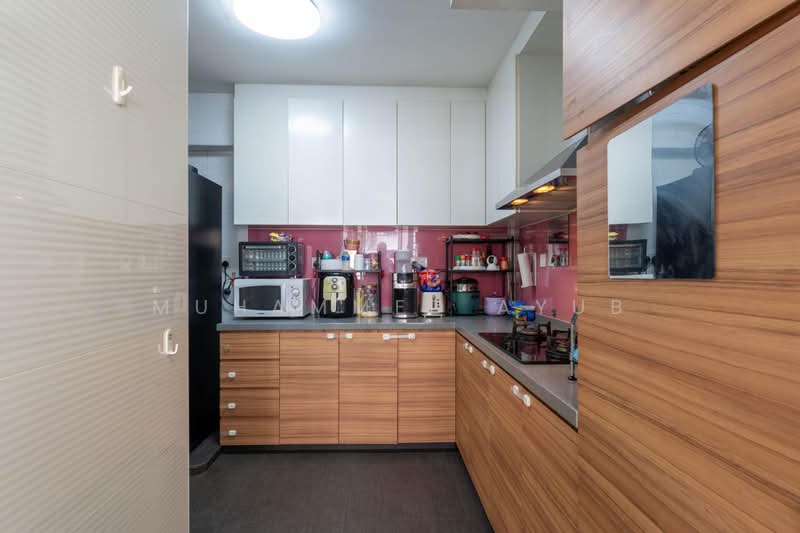 672A Choa Chu Kang Crescent, 672A Choa Chu Kang Crescent, 4 Bedrooms, 1,334 sqft, HDB Flat For Sale, by Muhammed Ayub, 500109563 - Kitchen - PropertyGuru.com.sg