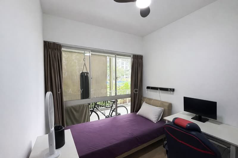 For Sale - Lake Life