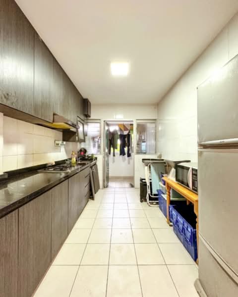 526A Costa Ris, 526A Pasir Ris Street 51, 3 Bedrooms, 1,001 sqft, HDB Flat For Sale, by Fadhil Jabbar, 500109585 - Kitchen - PropertyGuru.com.sg