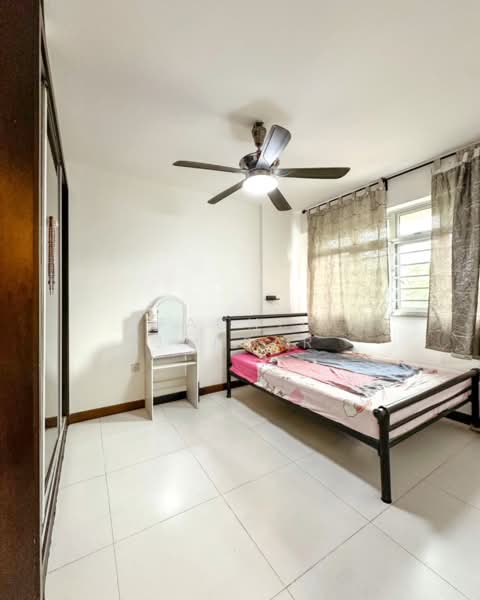 526A Costa Ris, 526A Pasir Ris Street 51, 3 Bedrooms, 1,001 sqft, HDB Flat For Sale, by Fadhil Jabbar, 500109585 - Bedroom - PropertyGuru.com.sg