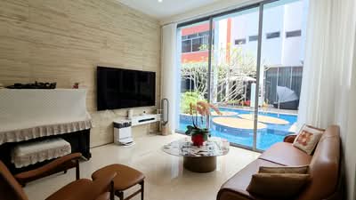 For Sale - Woodhaven