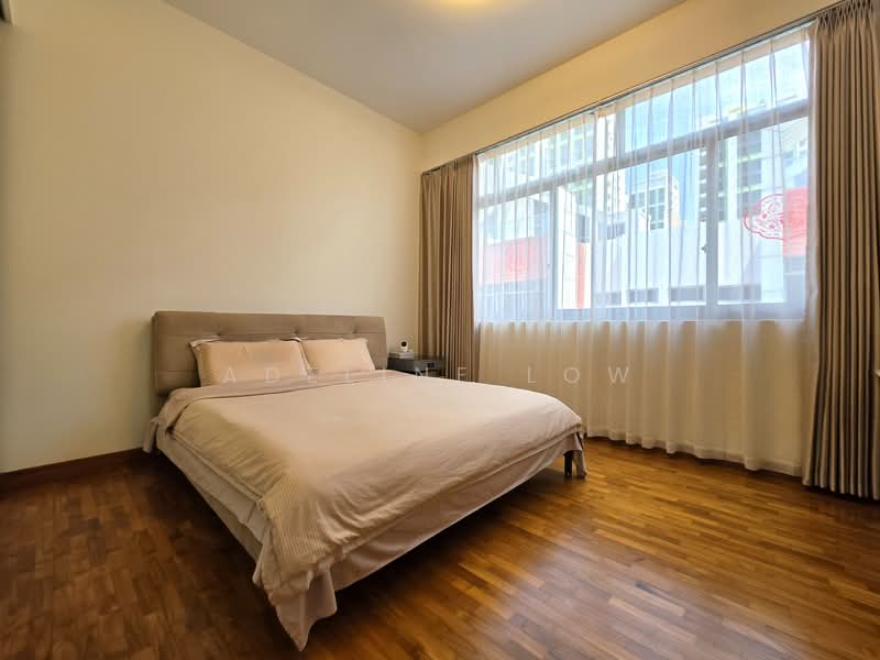 Woodhaven, 71 Woodgrove Avenue, 4 Bedrooms, 3,358 sqft, Cluster House For Sale, by Adeline Low, 500109593 - Level 2 Master Bedroom - PropertyGuru.com.sg