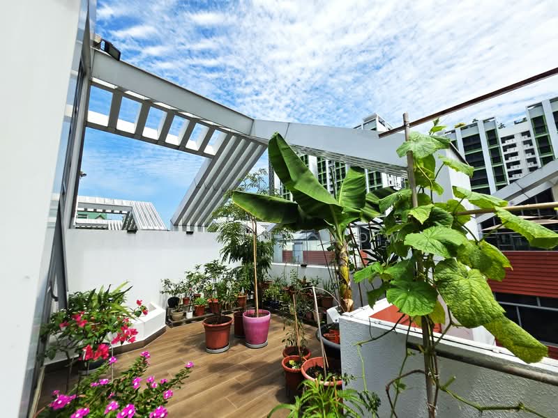 Woodhaven, 71 Woodgrove Avenue, 4 Bedrooms, 3,358 sqft, Cluster House For Sale, by Adeline Low, 500109593 - Balcony - PropertyGuru.com.sg