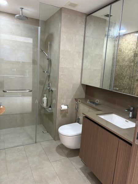 Seaside Residences, 10 Siglap Link, 2 Bedrooms, 592 sqft, Apartment For Sale, by Adam Dao, 500109602 - Bathroom - PropertyGuru.com.sg