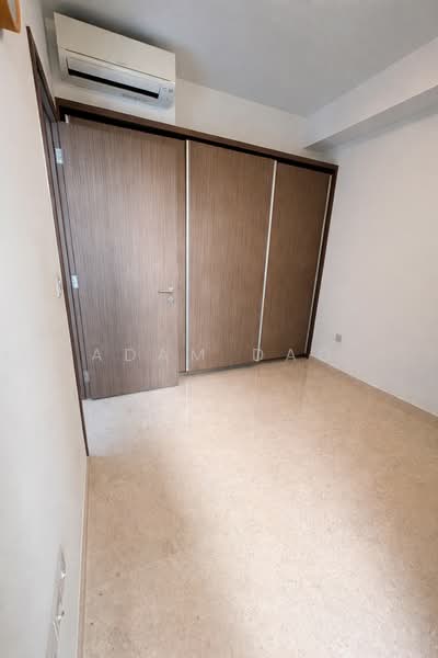 Seaside Residences, 10 Siglap Link, 2 Bedrooms, 592 sqft, Apartment For Sale, by Adam Dao, 500109602 - Master Bedroom - PropertyGuru.com.sg