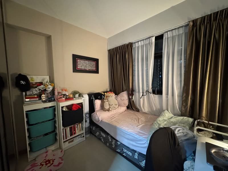 456A Sengkang West Road, 456A Sengkang West Road, 3 Bedrooms, 732 sqft, HDB Flat For Sale, by Julianna Foo, 500109605 - Bedroom - PropertyGuru.com.sg