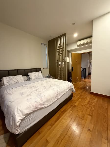 Luxus Hills, Seletar Green Avenue, 5 Bedrooms, 3,714 sqft, Terraced House For Sale, by THOMAS TAN, 500109608 - Bedroom - PropertyGuru.com.sg