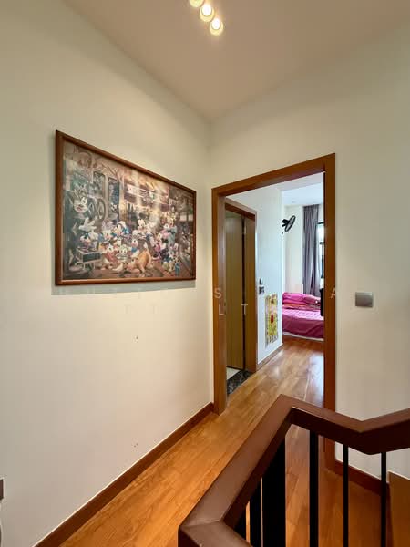 Luxus Hills, Seletar Green Avenue, 5 Bedrooms, 3,714 sqft, Terraced House For Sale, by THOMAS TAN, 500109608 - Corridor - PropertyGuru.com.sg