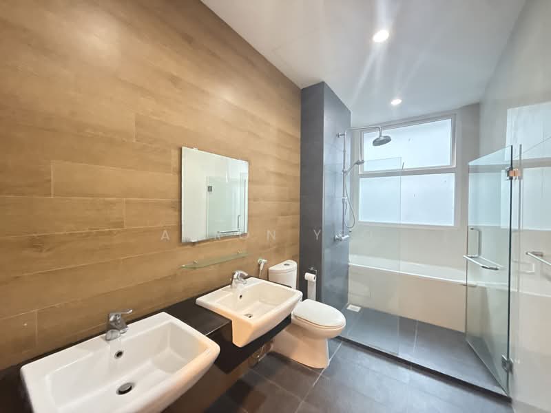 For Rent - C.H.E.A.P 4 STOREY SEMI-DETACHED FOR RENT D27