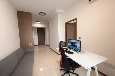 For Rent - Queens Peak