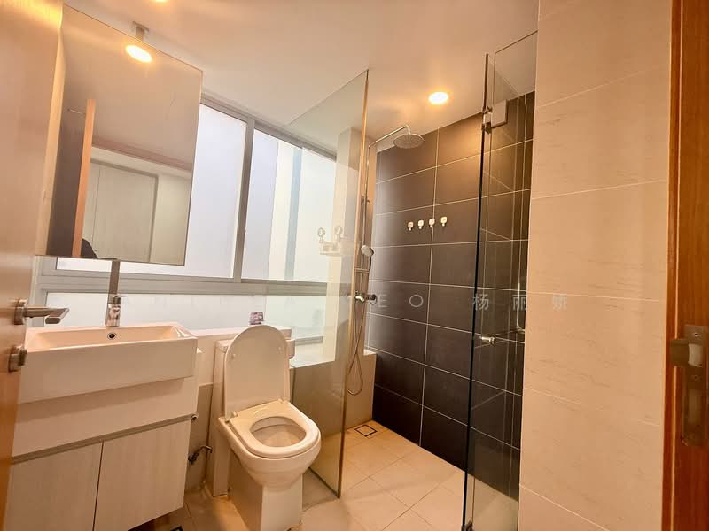 Devonshire Residences, 55 Devonshire Road, 1 Bedroom, 495 sqft, Condominium For Rent, by Anthea Yeo 杨丽娇, 500109629 - Bathroom - PropertyGuru.com.sg