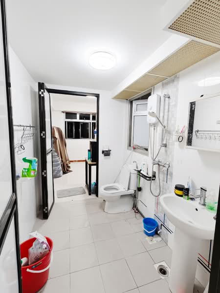 366B Sembawang Crescent, 366B Sembawang Crescent, 1 Bedroom, 517 sqft, HDB Flat For Sale, by Michael Seah, 500109635 - Bathroom - PropertyGuru.com.sg