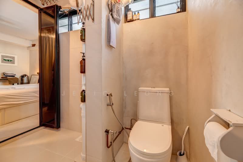 35 Marine Crescent, 35 Marine Crescent, 2 Bedrooms, 883 sqft, HDB Flat For Sale, by Jeric Leong, 500109679 - Bathroom - PropertyGuru.com.sg