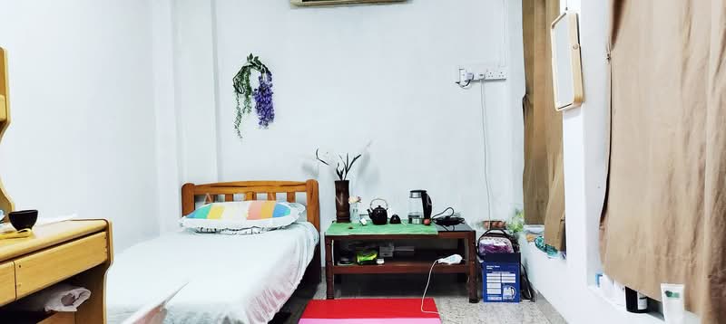 Serangoon Garden Estate, Corfe Place, Room Rental, 200 sqft, Terraced House For Rent, by Arvin Kuek, 500109680 - Bedroom - PropertyGuru.com.sg