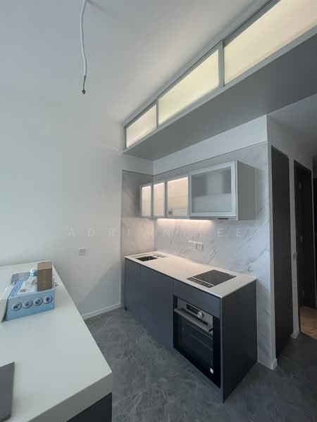 The M, 32 Middle Road, Studio, 409 sqft, Condominium For Rent, by Adrian Lee, 500109695 - Kitchen - PropertyGuru.com.sg