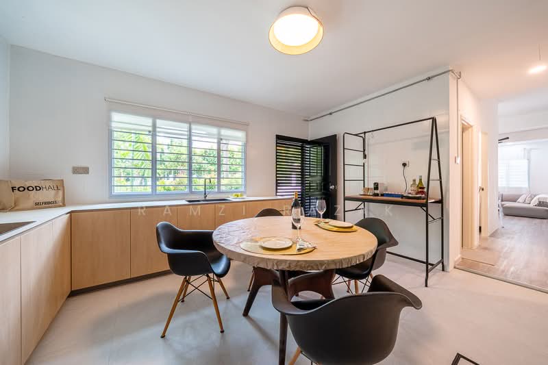 Terang Bulan Avenue, Terang Bulan Avenue, 6 Bedrooms, 3,500 sqft, Corner Terrace For Rent, by Ramzi Razak, 500109698 - Kitchen - PropertyGuru.com.sg