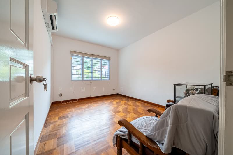 Terang Bulan Avenue, Terang Bulan Avenue, 6 Bedrooms, 3,500 sqft, Corner Terrace For Rent, by Ramzi Razak, 500109698 - Interior - PropertyGuru.com.sg