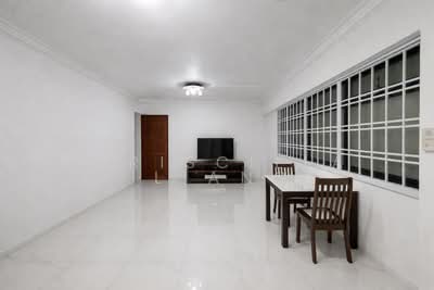 For Sale - 410 Sembawang Drive