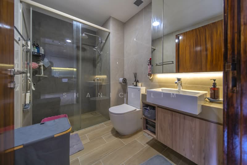 Urban Treasures, 205 Jalan Eunos, 1 Bedroom, 517 sqft, Condominium For Rent, by Shanice Lim, 500109717 - Bathroom - PropertyGuru.com.sg