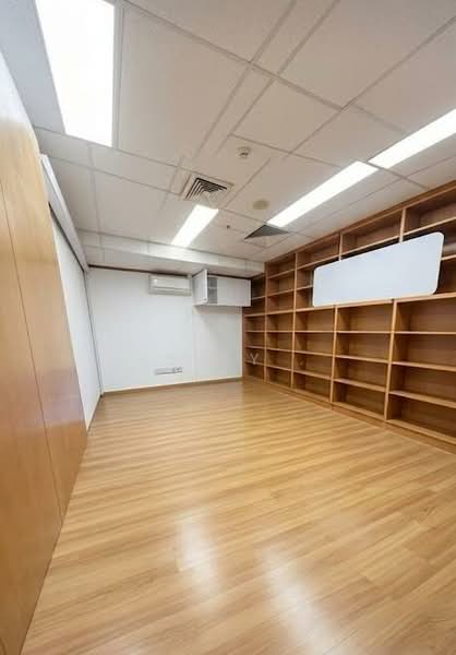 Parklane Shopping Mall, 35 Selegie Road, 549 sqft, Office For Sale, by Kensy ., 500109718 - Study - CommercialGuru.com.sg