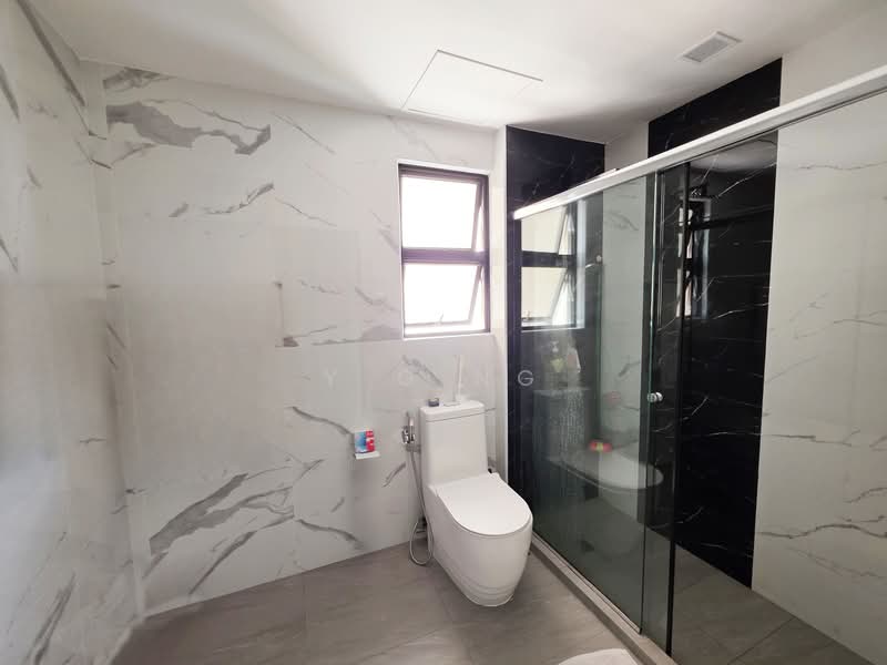 Dover Parkview, 38 Dover Rise, 2 Bedrooms, 969 sqft, Condominium For Sale, by Y G Ng, 500109731 - Bathroom - PropertyGuru.com.sg