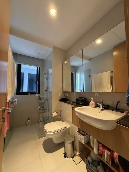 The Trilinq, 28A Jalan Lempeng, 3 Bedrooms, 1,347 sqft, Condominium For Rent, by Pauline Lo, 500109733 - Bathroom - PropertyGuru.com.sg