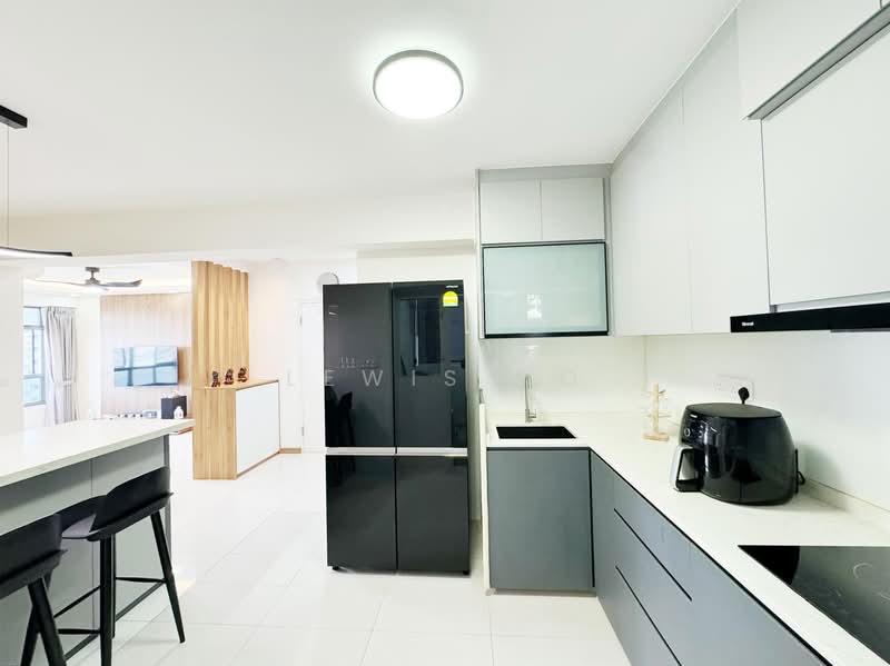 618B Tampines Street 61, 618B Tampines Street 61, 3 Bedrooms, 1,001 sqft, HDB Flat For Sale, by Lewis Ho, 500109750 - Kitchen - PropertyGuru.com.sg