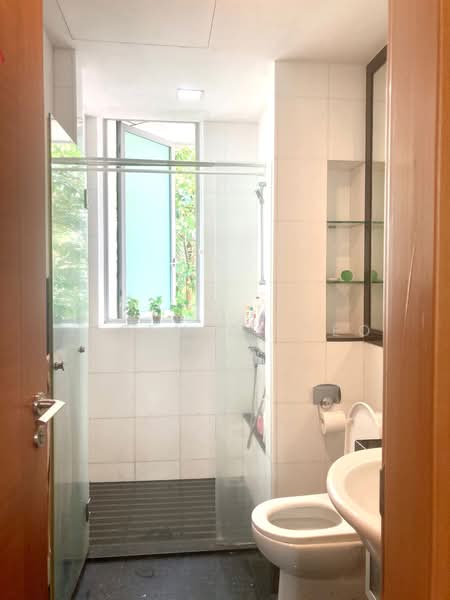 Caribbean at Keppel Bay, 46 Keppel Bay Drive, 3 Bedrooms, 1,249 sqft, Condominium For Rent, by Jeremias Teo, 500109760 - Bathroom - PropertyGuru.com.sg