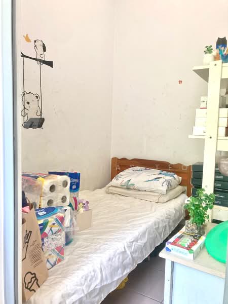 Caribbean at Keppel Bay, 46 Keppel Bay Drive, 3 Bedrooms, 1,249 sqft, Condominium For Rent, by Jeremias Teo, 500109760 - Helper’s room - PropertyGuru.com.sg