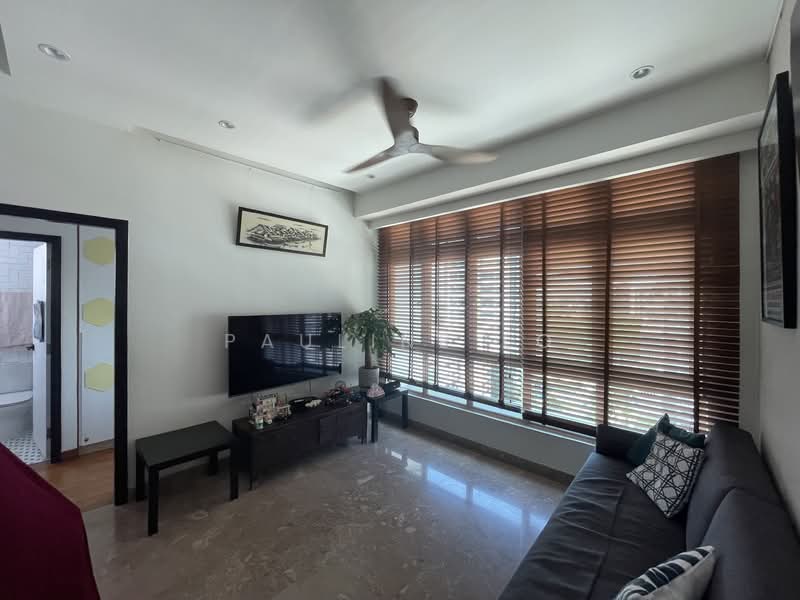 Emerald East, 8D Tanjong Rhu Road, 4 Bedrooms, 2,077 sqft, Apartment For Rent, by Pauline Lo, 500109763 - Living Room - PropertyGuru.com.sg