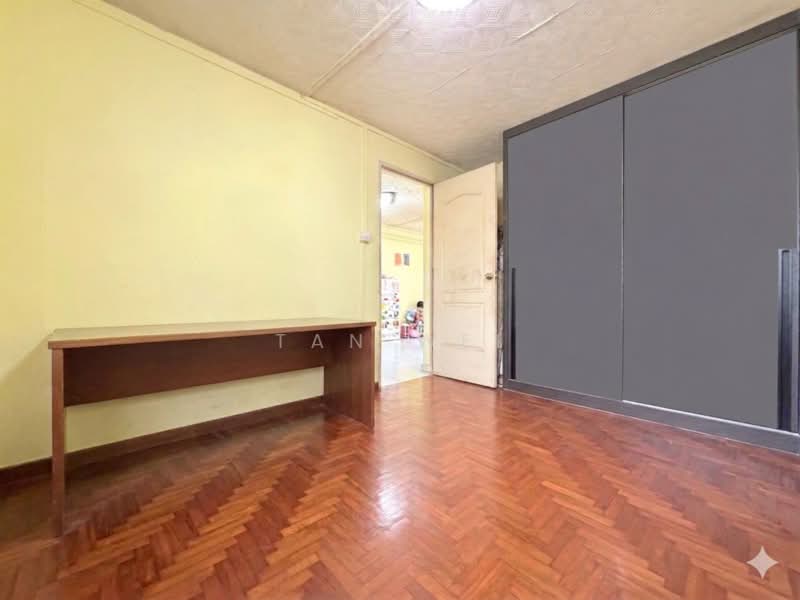 507 Bukit Batok Street 52, 507 Bukit Batok Street 52, 2 Bedrooms, 786 sqft, HDB Flat For Sale, by Tan Wei, 500109764 - Bed room - PropertyGuru.com.sg